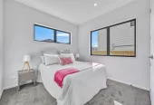 327m2 7 beds ( 5 ensuites) 6.5 baths house with double garage and 2-beds granny, total 6 car parks, close to schools, shopping centre, easy motorway access, 47 Koromeke Street Flat Bush, Auckland