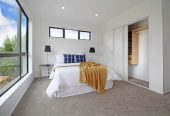 Vendor wants it go, Brandnew 4 beds 3 baths home with car park, moments from the Papatoetoe train station, local shops, school, 0.3 km to Papatoetoe West School, 20E Hill Road, Papatoetoe, Auckland