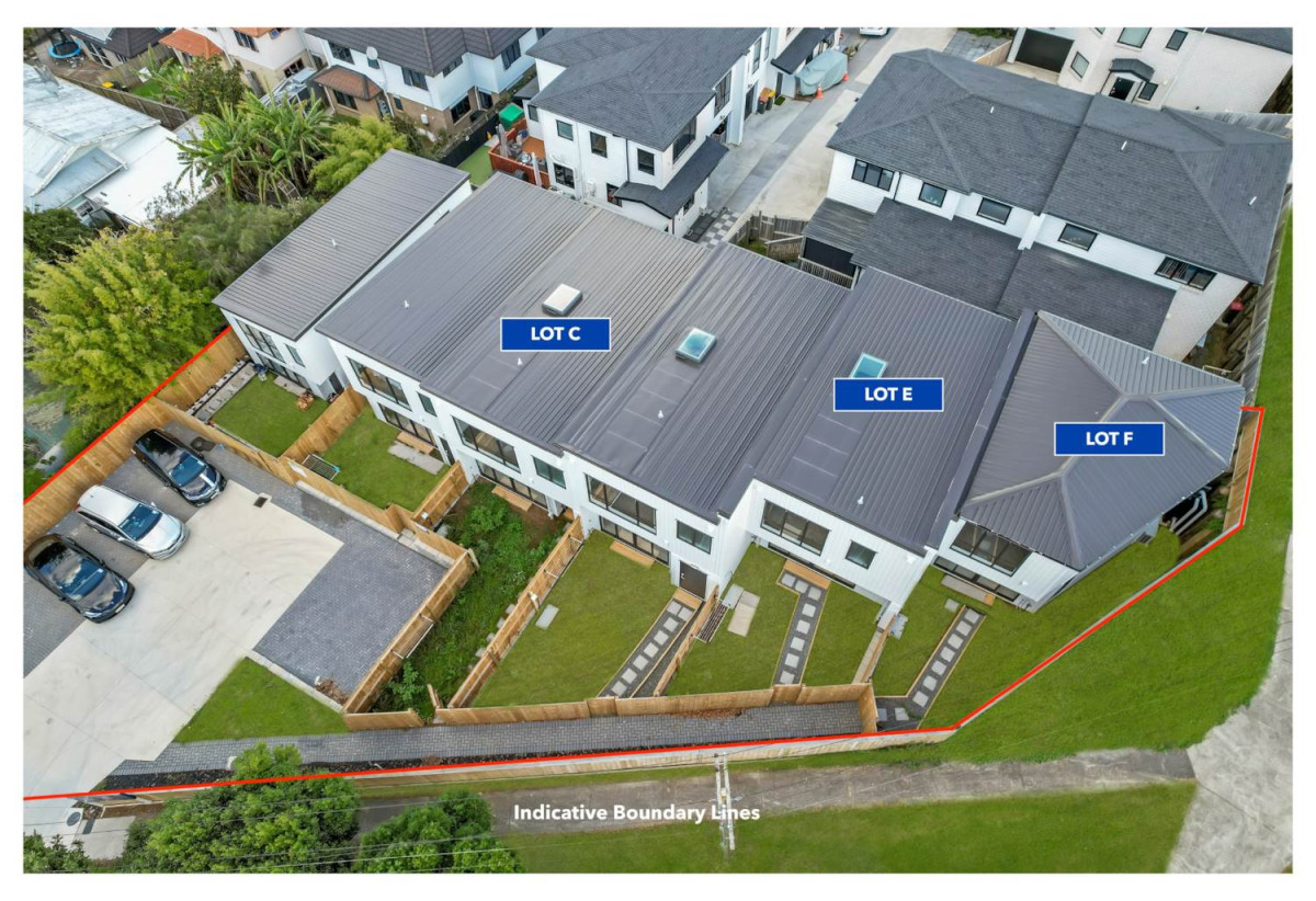 Vendor wants it go, Brandnew 4 beds 3 baths home with car park, moments from the Papatoetoe train station, local shops, school, 0.3 km to Papatoetoe West School, 20E Hill Road, Papatoetoe, Auckland