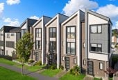 Urgent sale, Motivated vendor – bought for $869,000 in 2021, now asking $699,000 for a fast deal, Freehold 3 beds 2.5 baths home with car park, 3-minute walk to Westgate Shopping Centre, Quick access to SH16 motorway , 3/36 Westgate Drive, Westgate, Auckland