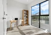 Urgent sale, Motivated vendor – bought for $869,000 in 2021, now asking $699,000 for a fast deal, Freehold 3 beds 2.5 baths home with car park, 3-minute walk to Westgate Shopping Centre, Quick access to SH16 motorway , 3/36 Westgate Drive, Westgate, Auckland