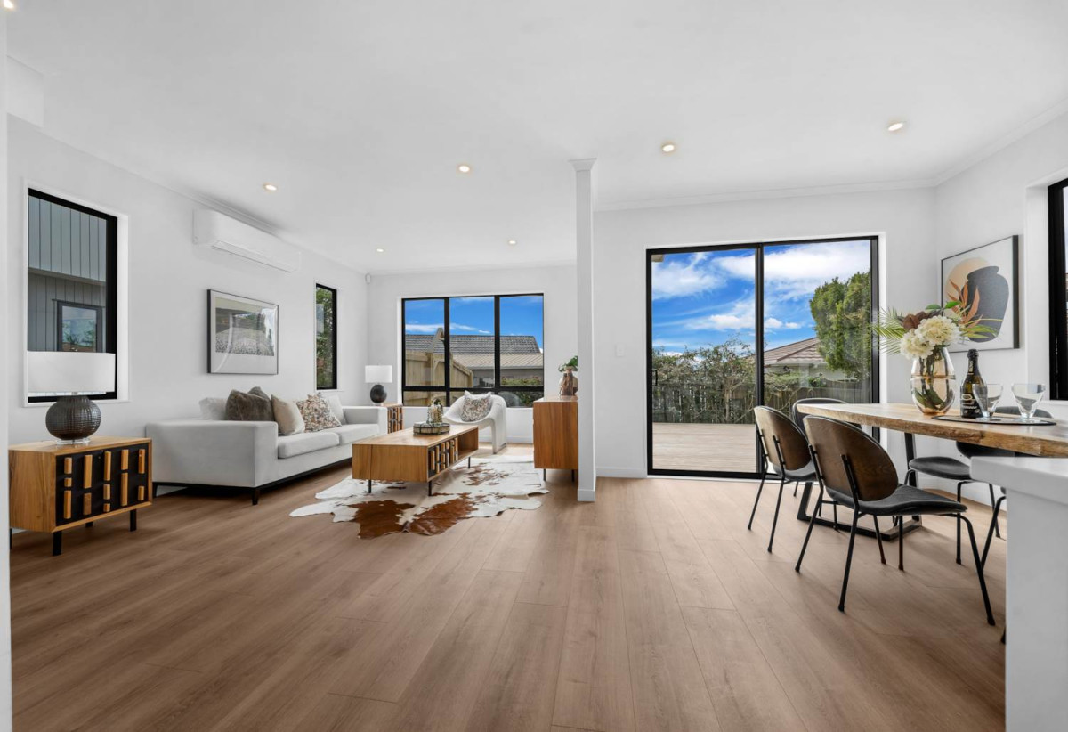 10 Year Master Build Guarantee, Brandnew standalone 3 beds 2.5 baths home with garage, move-in ready, Current CV Lots 3 & 4, $1,000,000. Lot 1 CV $1,050,000, close to schools, beaches, High Park shopping centre, 0.4 km to Macleans Primary School, Lots 1-4/110 Hutchinsons Road, Bucklands Beach, Auckland