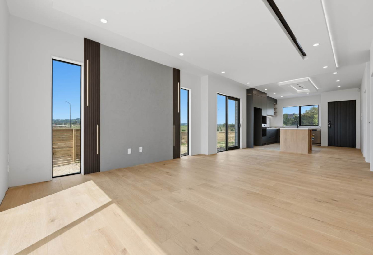 Brandnew Brick and weatherboard 4 beds 3 baths home with garage, Directly facing Opaheke Sports Park with open green outlook, close to schools, shops, motorway access, 0.9 km to Opaheke School, Unit 9/81 Otuwairoa Esplanade, Papakura, Auckland