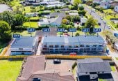 Brandnew 3 beds + study room 2.5 baths home with garage, minutes to Pakuranga shopping centre, schools, 0.2 km to Riverina School, 1.5 km to Pakuranga Intermediate, 5/39 Millen Avenue, Pakuranga, Auckland