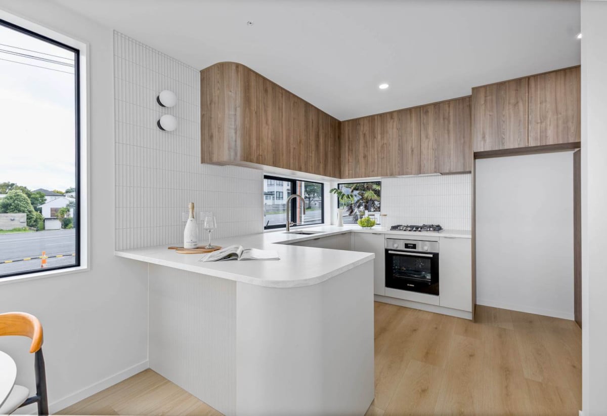 Rangitoto College zone, Brandnew freehold 3 beds 2.5 baths home with garage, close to schools shops, Albany Mall, motorway access, 0.9 km to Pinehill School (Browns Bay), Lot 2/589A East Coast Road, Browns Bay, Auckland