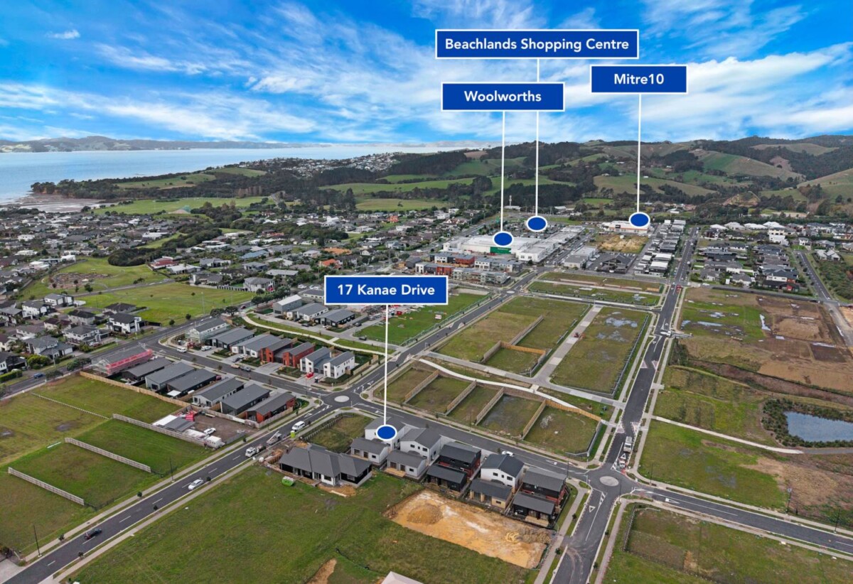 2 Kitchens, Brandnew 5 beds (3 ensuites) 4.5 baths house with double garage, 1 ensuite ground floor, close to Beachlands shopping centre, reserve, beach, school, 17 Kanae Drive, Beachlands, Auckland