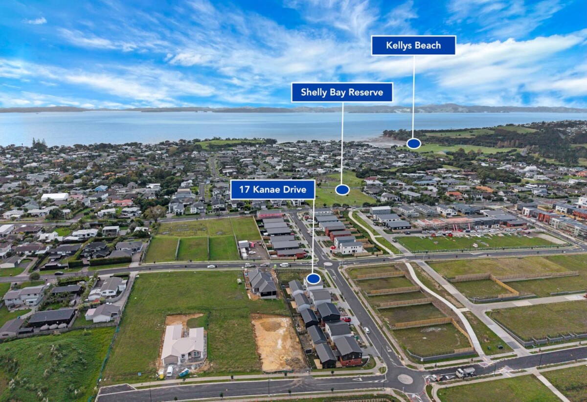 2 Kitchens, Brandnew 5 beds (3 ensuites) 4.5 baths house with double garage, 1 ensuite ground floor, close to Beachlands shopping centre, reserve, beach, school, 17 Kanae Drive, Beachlands, Auckland