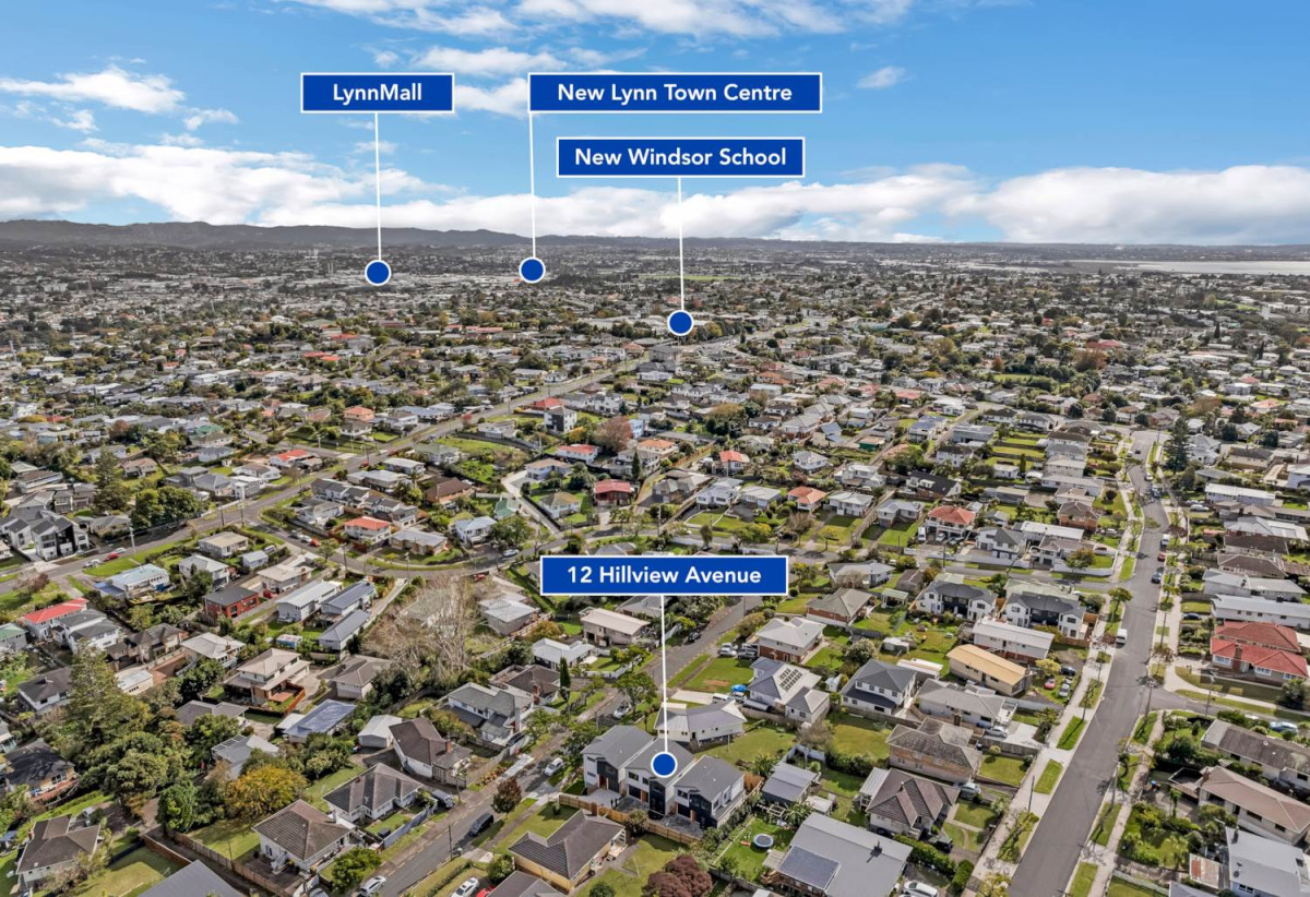 Brandnew standalone 5 beds (1ensuite) 2.5 baths house with garage, close to schools, shops, supermarkets, motorway access, 0.5 km to New Windsor School, 12C Hillview Avenue, New Windsor, Auckland