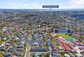 Brandnew standalone 5 beds 4 baths home with garage, 1 bed 1 bath ground floor, close to schools, shops, parks, golf club, 0.1 km to Marshall Laing School, 0.5 km to Lynfield College, 2.1 km to Blockhouse Bay Intermediate, Lot 2&3/34 Kimberhall Avenue, Mt Roskill, Auckland