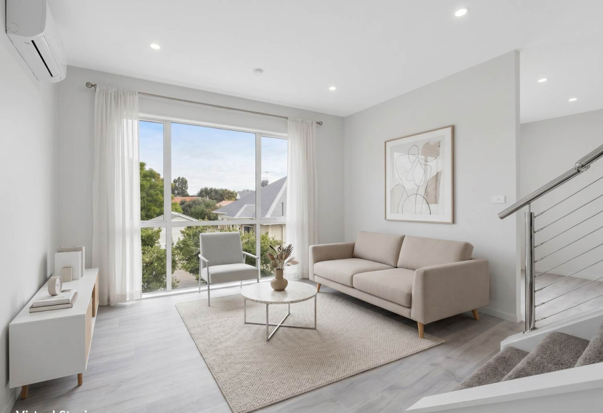3 beds (3 ensuites) 3.5 baths home with garage, 1 ensuite ground floor, minutes from schools, Pak’nSave, local cafés, train stations, bus routes, and motorway access, 0.6 km to Owairaka District School, 28A Ennismore Road, Mt Albert, Auckland
