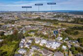 5 beds 3.5 baths house with double garage and views on 600m2 section, 2 beds 1 bath 1 lounge ground floor, minutes from schools, Albany Mall, Motorway access, 0.9 km to Oteha Valley School, 118 Fairview Avenue, Albany, Auckland