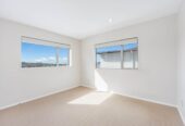 5 beds 3.5 baths house with double garage and views on 600m2 section, 2 beds 1 bath 1 lounge ground floor, minutes from schools, Albany Mall, Motorway access, 0.9 km to Oteha Valley School, 118 Fairview Avenue, Albany, Auckland