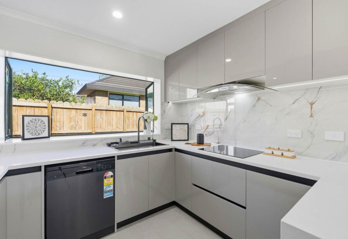 Renovated & Solid Brick 3 beds 2 beds house with garage, minutes to schools, Albany Mall, parks, motorway access, 0.2 km to Albany School, 2/11 Roanoke Way, Albany, Auckland