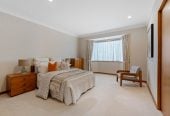 Beside Remuera Golf Club, 457m2 5 beds (1 ensuite) = office 3.5 baths house with double garage on 810m2 section, downstairs a substantial rumpus room with kitchenette, workshop, and storage room, close to Meadowbank shopping centre, 2.1 km to St Thomas School (Auckland) and Selwyn College, 7 Coldham Crescent, St Johns, Auckland