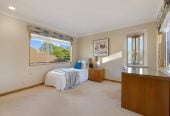 Beside Remuera Golf Club, 457m2 5 beds (1 ensuite) = office 3.5 baths house with double garage on 810m2 section, downstairs a substantial rumpus room with kitchenette, workshop, and storage room, close to Meadowbank shopping centre, 2.1 km to St Thomas School (Auckland) and Selwyn College, 7 Coldham Crescent, St Johns, Auckland