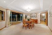 Beside Remuera Golf Club, 457m2 5 beds (1 ensuite) = office 3.5 baths house with double garage on 810m2 section, downstairs a substantial rumpus room with kitchenette, workshop, and storage room, close to Meadowbank shopping centre, 2.1 km to St Thomas School (Auckland) and Selwyn College, 7 Coldham Crescent, St Johns, Auckland