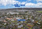 220m2 4 beds 2 baths house with double garage, close to schools, shops, parks, motorway access, 0.7 km to Avondale Primary School (Auckland), 20B New Windsor Road, New Windsor, Auckland