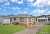 Brick 3 beds 1 bath house with standalone double garage on 561m2 section, close to Pukekohe township, schools, childcare centres, parks, and public transport, 0.2 km to Pukekohe North School, 34 Montgomery Avenue, Pukekohe, Auckland