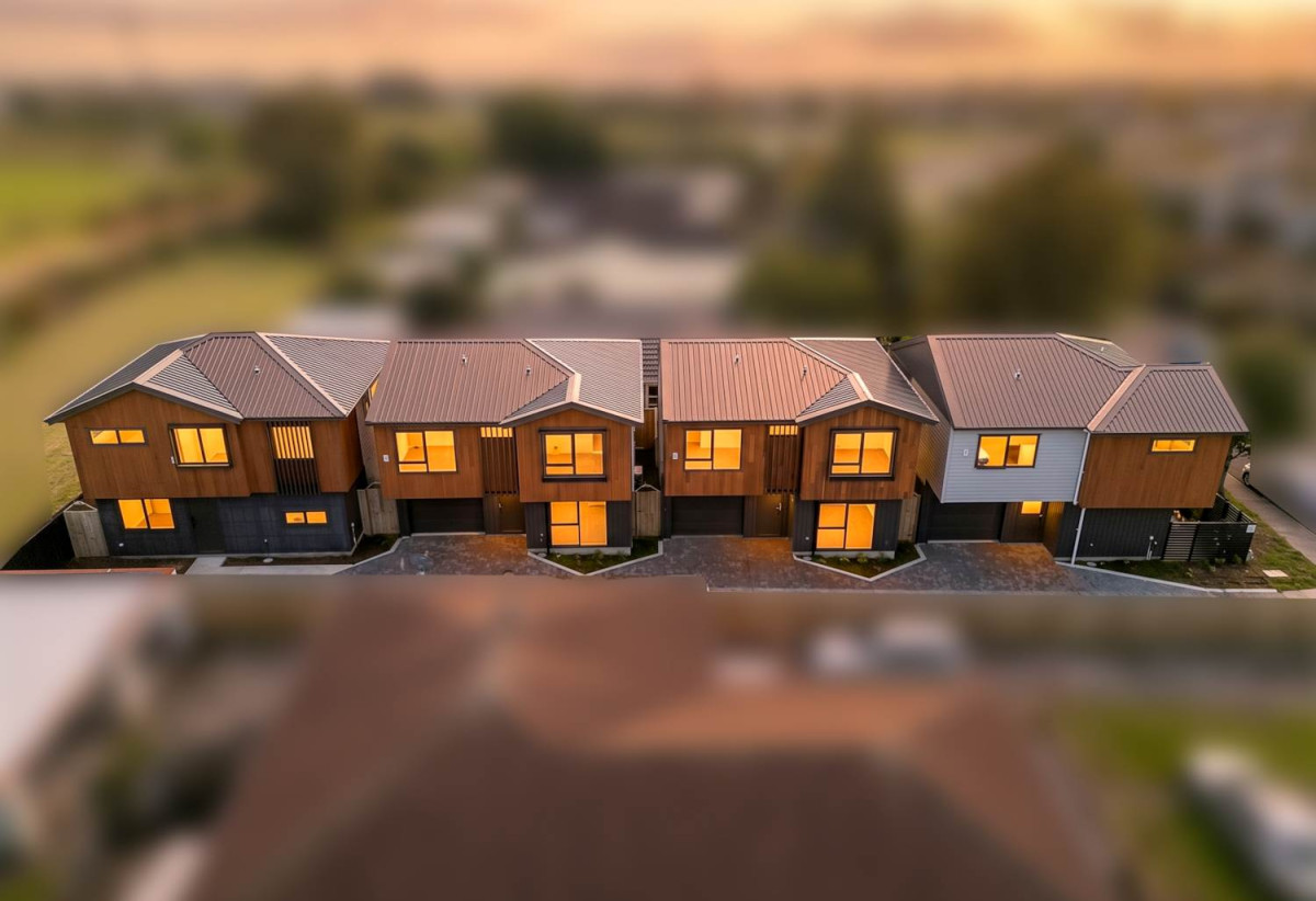 Mt Albert Grammar School zone, Brandnew standalone 4 beds 2 baths home with garage, Quick access to Mt Albert Town center and Point Chev Center, motorway access, Vendor has applied for a Master Builder 10-Year Guarantee, Lot 3/20 Laurel Street, Mt Albert, Auckland