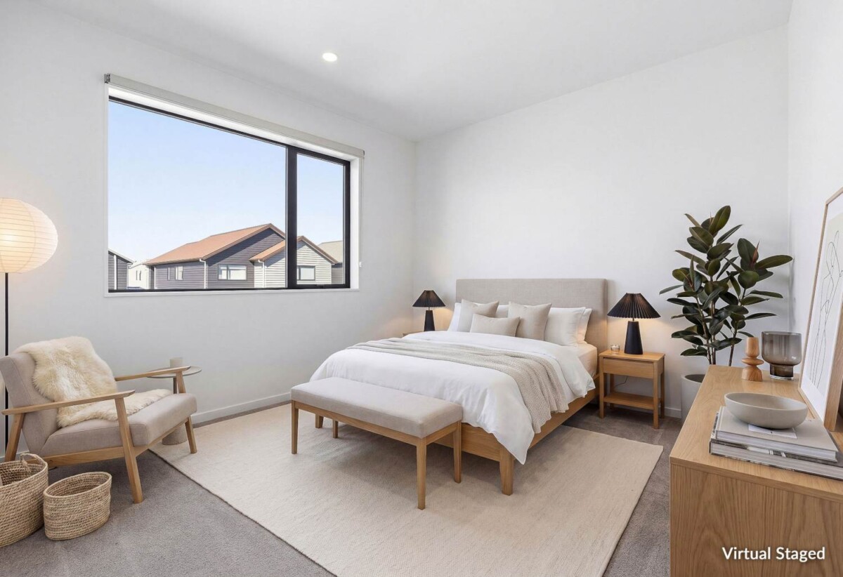 4 beds 2.5 baths home with double standalone double garage, Floor area – 179sqm (includes house 143sqm, garage 36sqm), CV 2024 – $1.15M, close to shops, schools, easy motorway access, 0.4 km to Hobsonville Point Secondary School, 0.5 km to Hobsonville Point Primary School, 135E Clark Road, Hobsonville, Auckland