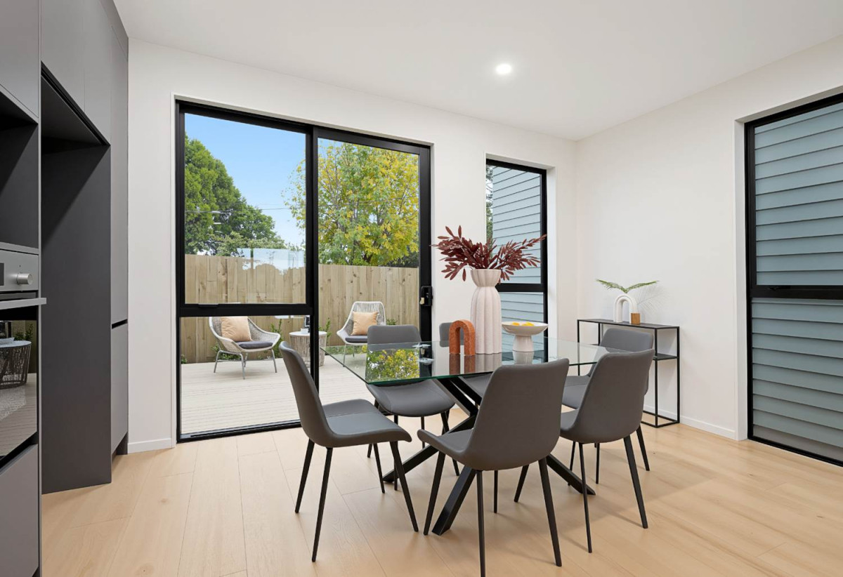 Brandnew standalone 4 beds or 3 beds home with garage, (Lots 2 & 3 | 4 Bed + 3.5 Bath + garage, Lots 4 & 5 | 3 Bed + 2.5 Bath + garage), Walk to top local schools including Waitakere College, Liston College, St Dominic’s College and ACG Sunderland, Just minutes to train station, motorway access, supermarkets, and WestCity Waitakere , 8 Mawney Road, Henderson, Auckland