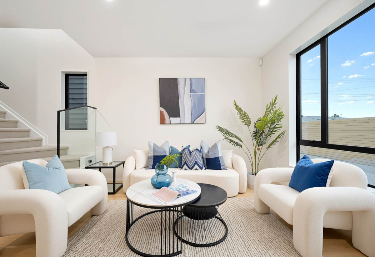Brandnew standalone 4 beds or 3 beds home with garage, (Lots 2 & 3 | 4 Bed + 3.5 Bath + garage, Lots 4 & 5 | 3 Bed + 2.5 Bath + garage), Walk to top local schools including Waitakere College, Liston College, St Dominic’s College and ACG Sunderland, Just minutes to train station, motorway access, supermarkets, and WestCity Waitakere , 8 Mawney Road, Henderson, Auckland