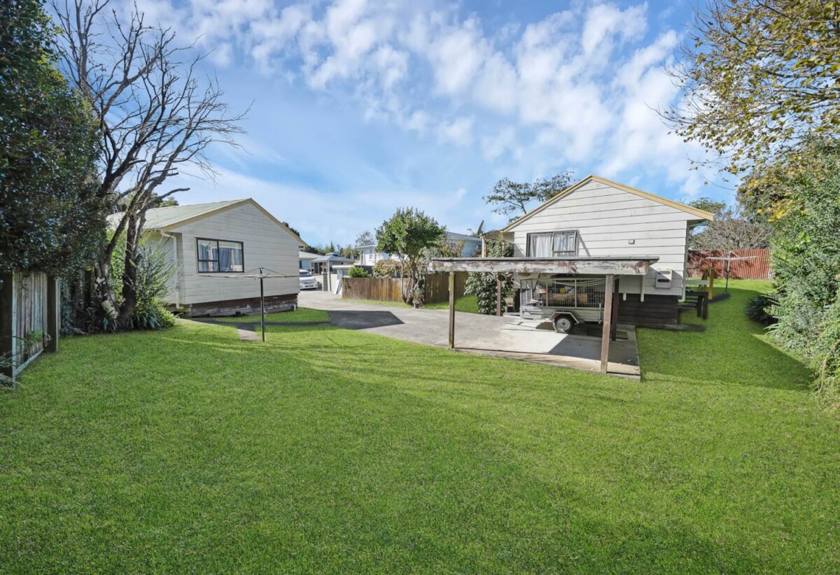 Home and income, 2 Standalone 2 beds 1 bath home with carport on 768m2 section ( one freehold title), currently tenanted, ( 1 tenant 9+ year and 2nd tenant 20+ years), Minutes to WestCity Waitakere shopping centre, schools, easy motorway access, 0.6 km to Waitakere College, 45A Mildmay Road, Henderson, Auckland