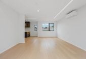 Brandnew standalone 3 beds (3 ensuites) 3.5 baths house with garage, 1 ensuite ground floor, close to schools, beaches, shops, parks, Eastridge shopping centre, CBD, 0.5 km to Orakei School, 54B Tautari Street, Orakei, Auckland