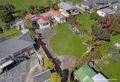 3 beds house on 1037m2 section with RC for five mixed detached and duplex dwellings (each with a garage), and Watercare has formally confirmed sufficient wastewater capacity, minutes to the motorway access, schools, and Henderson’s core — Unitec, West Wave, Westfield Mall, Event Cinemas, 0.2 km to Edmonton School, 7 Marie Crescent, Te Atatu South, Auckland