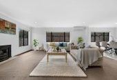 For rent, Botany Downs Secondary College zone, 5 beds 3 baths house with double garage, available 12th May, 18 Matarangi Road, East Tamaki, Auckland