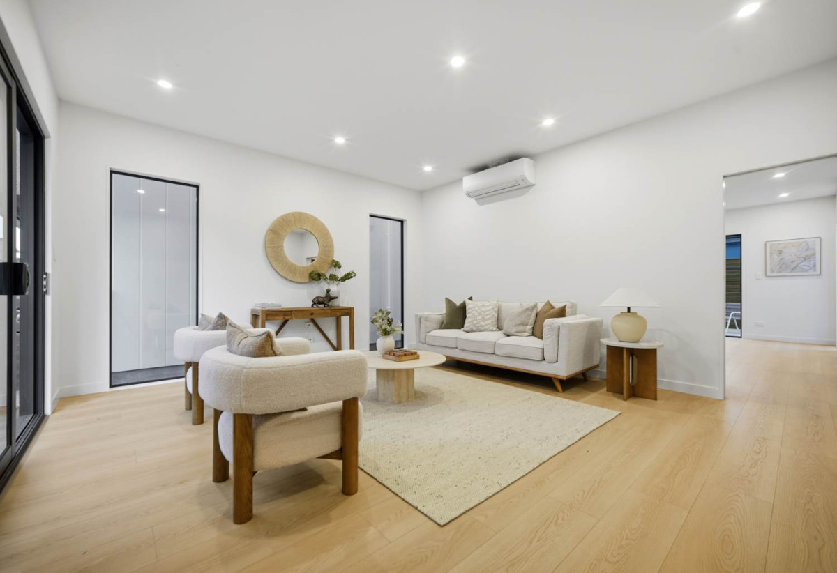 Brandnew standalone 4 beds 2.5 baths home with garage, moments from top schools, coastal walkways, parks, ferry transport, and local amenities, motorway access, 0.8 km to Hobsonville Point Secondary School, 0.9 km to Scott Point School, 2/28 Brickworks Bay Road, Hobsonvil, Auckland