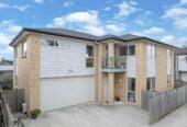 6 beds 3 baths house with double garage on 358m2 section, 1 bed 1 bath ground floor, minutes to Papakura town centre, schools, motorway access, 0.1 km to Papakura Intermediate, 0.5 km to Kelvin Road School and Papakura High School, 38B Laurie Avenue, Papakura, Auckland
