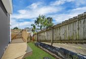 3 beds 3.5 baths home with garage and 1 bed granny, Walk to schools, supermarkets, cafes, and parks, 0.5 km to Tamaki College, 0.6 km to Glen Taylor School, Lot 1/50 Farringdon Street, Glen Innes, Auckland