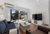 Freehold 2 beds 1.5 baths home with car park, Only 2 minutes walk down to the Scott Point Beach, close to schools, shops, supermarket, easy motorway access, 0.8 km to Scott Point School, 58 Turret Lane, Hobsonville, Auckland