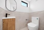 Brandnew 3 beds 2.5 bath Duplex home with garage, close to schools shops, parks, motorway access, 0.6 km to Ellerslie School, 1.7 km to Remuera Intermediate, 44B & 44C Waiohua Road, Greenlane, Auckland