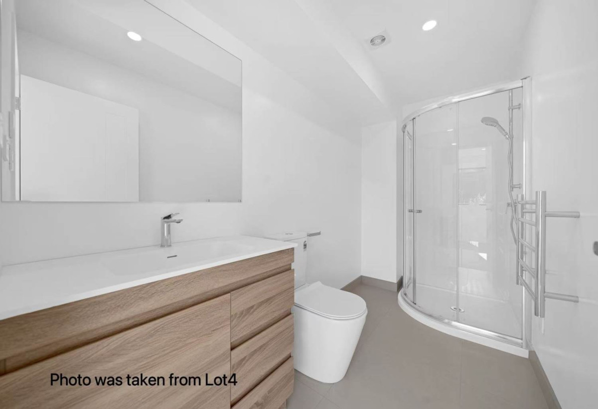 Motivated vendor, Brandnew 2 beds 1.5 baths home with car park, zoned for New Windsor School, Blockhouse Bay Intermediate, and Avondale College, Lot 6/190 Methuen Road, New Windsor, Auckland