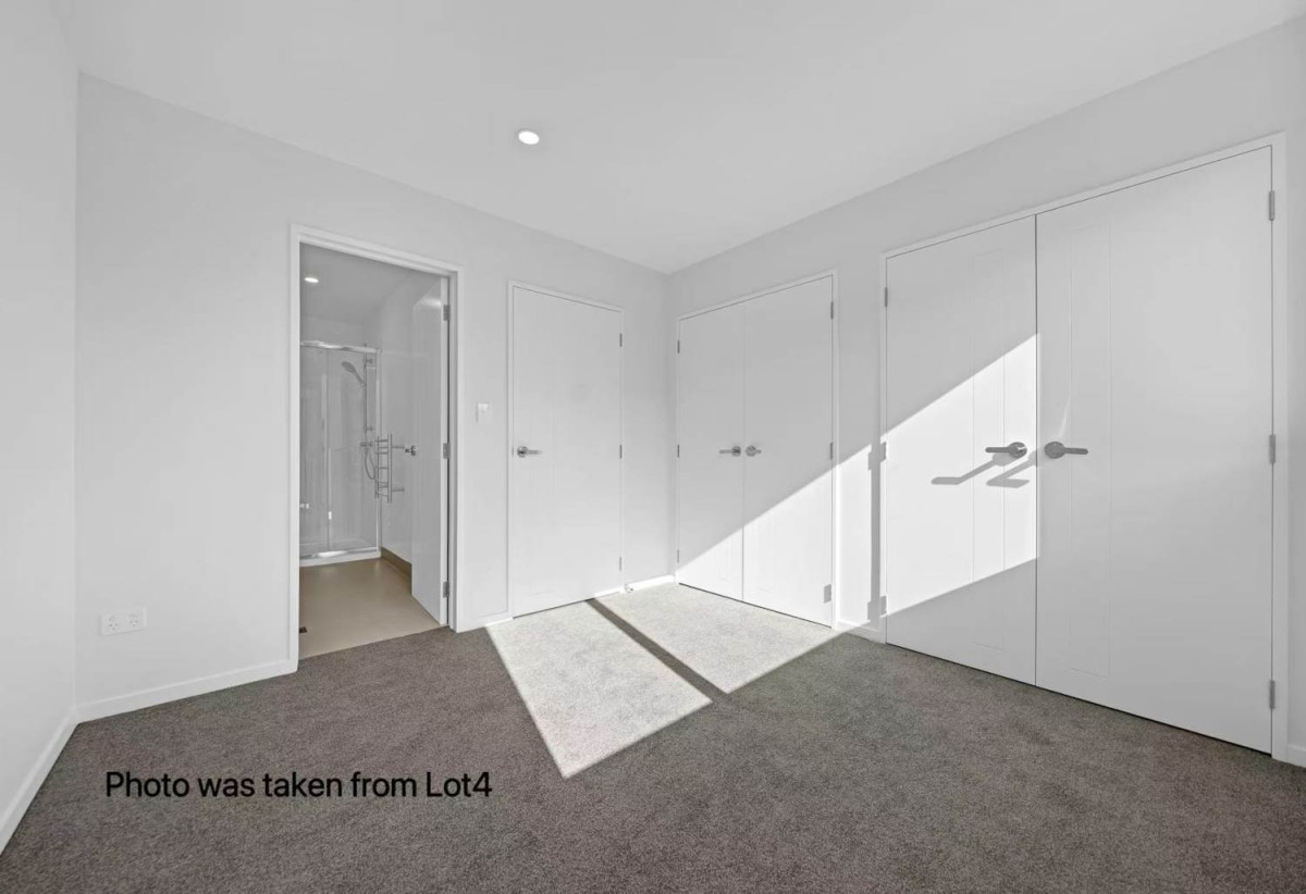 Motivated vendor, Brandnew 2 beds + large study room 2 baths home with car park, Large study room and 1 bath ground floor, zoned for New Windsor School, Blockhouse Bay Intermediate, and Avondale College, Lot 1/190 Methuen Road, New Windsor, Auckland