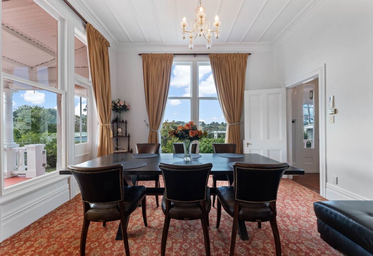 5.2457ha section, More than 320m2 Lifestyle 5 beds 3 baths house, storage for cars or tractors, seven paddocks, mature trees, a natural spring, landscaped ponds, a tennis court and a heated 100,000-litre swimming pool. Downstairs A home theatre, rumpus room, larder, laundry, linen room, sauna, bathroom and generous storage, 0.4 km to Taupaki School, 364 Waitakere Road, Taupaki, Auckland