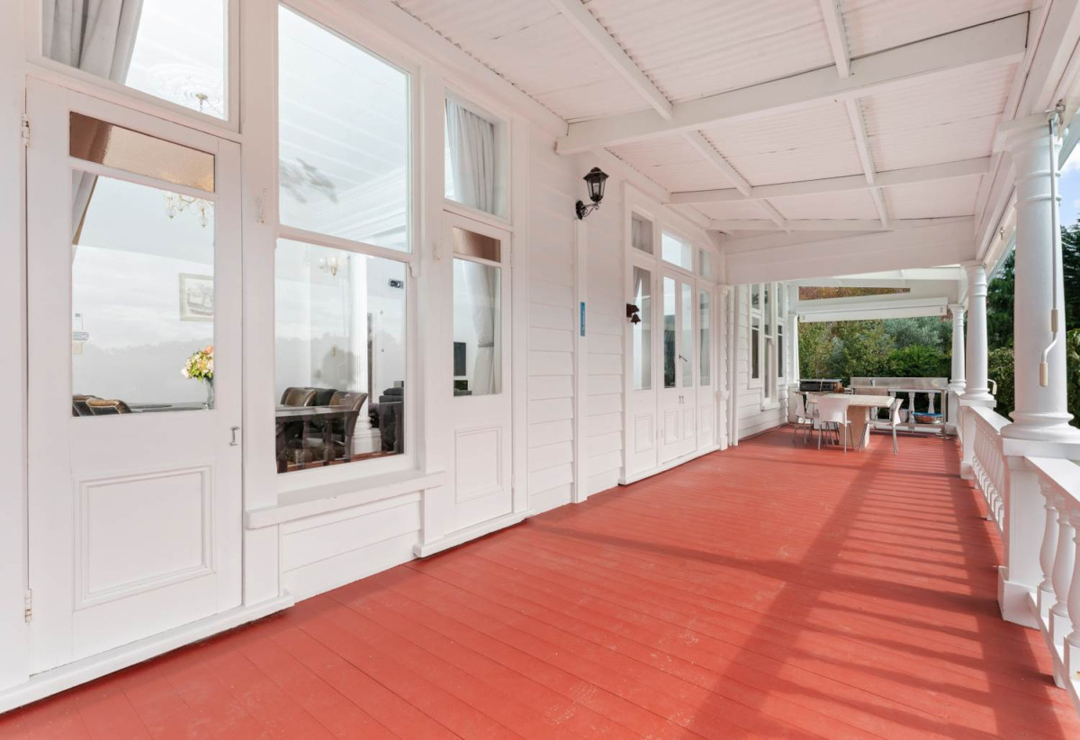 5.2457ha section, More than 320m2 Lifestyle 5 beds 3 baths house, storage for cars or tractors, seven paddocks, mature trees, a natural spring, landscaped ponds, a tennis court and a heated 100,000-litre swimming pool. Downstairs A home theatre, rumpus room, larder, laundry, linen room, sauna, bathroom and generous storage, 0.4 km to Taupaki School, 364 Waitakere Road, Taupaki, Auckland
