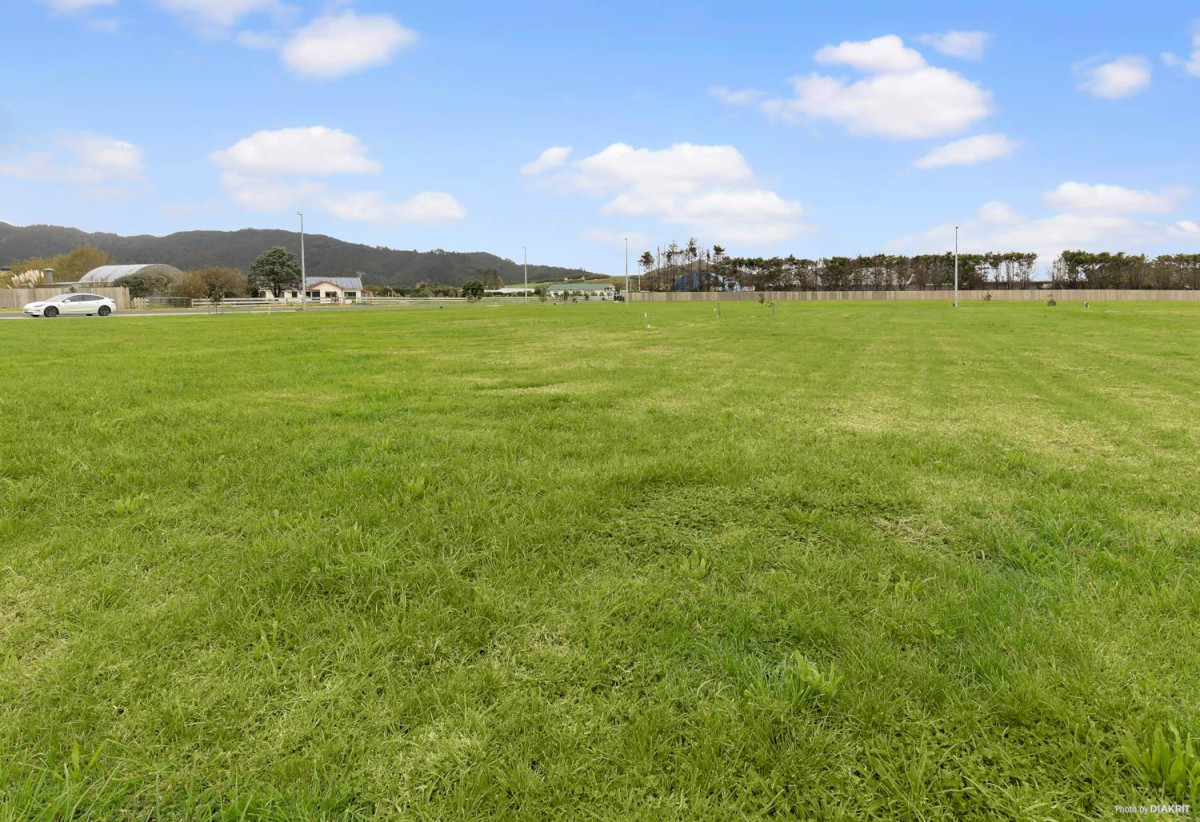 1054m2 Fully serviced Coastal section with new title, motivated vendor and flexible terms, nearby amenities including the golf course, boat ramp, local shops, cafés, and the stunning beach—all just minutes away, Lot 8/21 Gumdiggers Lane, Mangawhai Heads, Northland