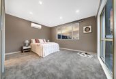 Brick and tile 4 beds 2 baths house with double garage on 761m2 section, minutes to schools, shops, motorway access, 1.2 km to Drury School, 1.4 km to Rosehill Intermediate, 1.6 km to Rosehill College, 95 Parkhaven Drive, Rosehill, Auckland