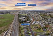 Brick and tile 4 beds 2 baths house with double garage on 761m2 section, minutes to schools, shops, motorway access, 1.2 km to Drury School, 1.4 km to Rosehill Intermediate, 1.6 km to Rosehill College, 95 Parkhaven Drive, Rosehill, Auckland