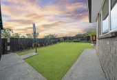 Brick and tile 4 beds 2 baths house with double garage on 761m2 section, minutes to schools, shops, motorway access, 1.2 km to Drury School, 1.4 km to Rosehill Intermediate, 1.6 km to Rosehill College, 95 Parkhaven Drive, Rosehill, Auckland