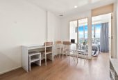 Auckland Girls’ Grammar School zone, Freehold 2 beds 1 bath apartment, 32sqm internal size PLUS a good-sized balcony, Full furniture package is included, move-in ready, 0.9 km to Auckland Girls’ Grammar School, 1229/72 Nelson Street, City Centre, Auckland