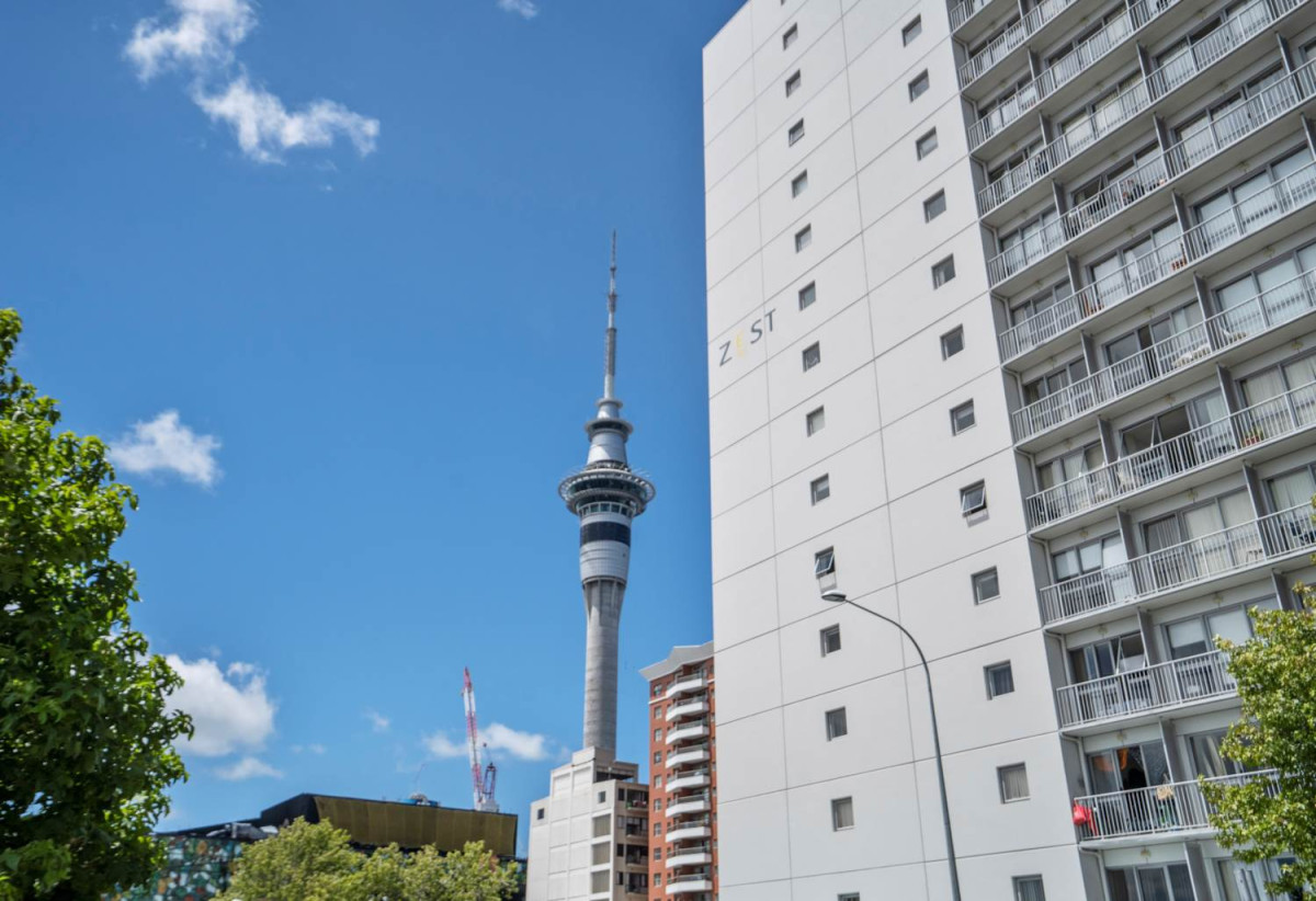 Auckland Girls’ Grammar School zone, Freehold 2 beds 1 bath apartment, 32sqm internal size PLUS a good-sized balcony, Full furniture package is included, move-in ready, 0.9 km to Auckland Girls’ Grammar School, 1229/72 Nelson Street, City Centre, Auckland