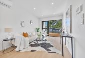 10-Year Master Build Guarantee, Brandnew 3 beds 3.5 baths home with garage, 1 bed 1 bath ground floor, close to schools, shopping centres, 0.7 km to Sunny Hills School, Lot 7/252 Pakuranga Road, Pakuranga Heights, Auckland