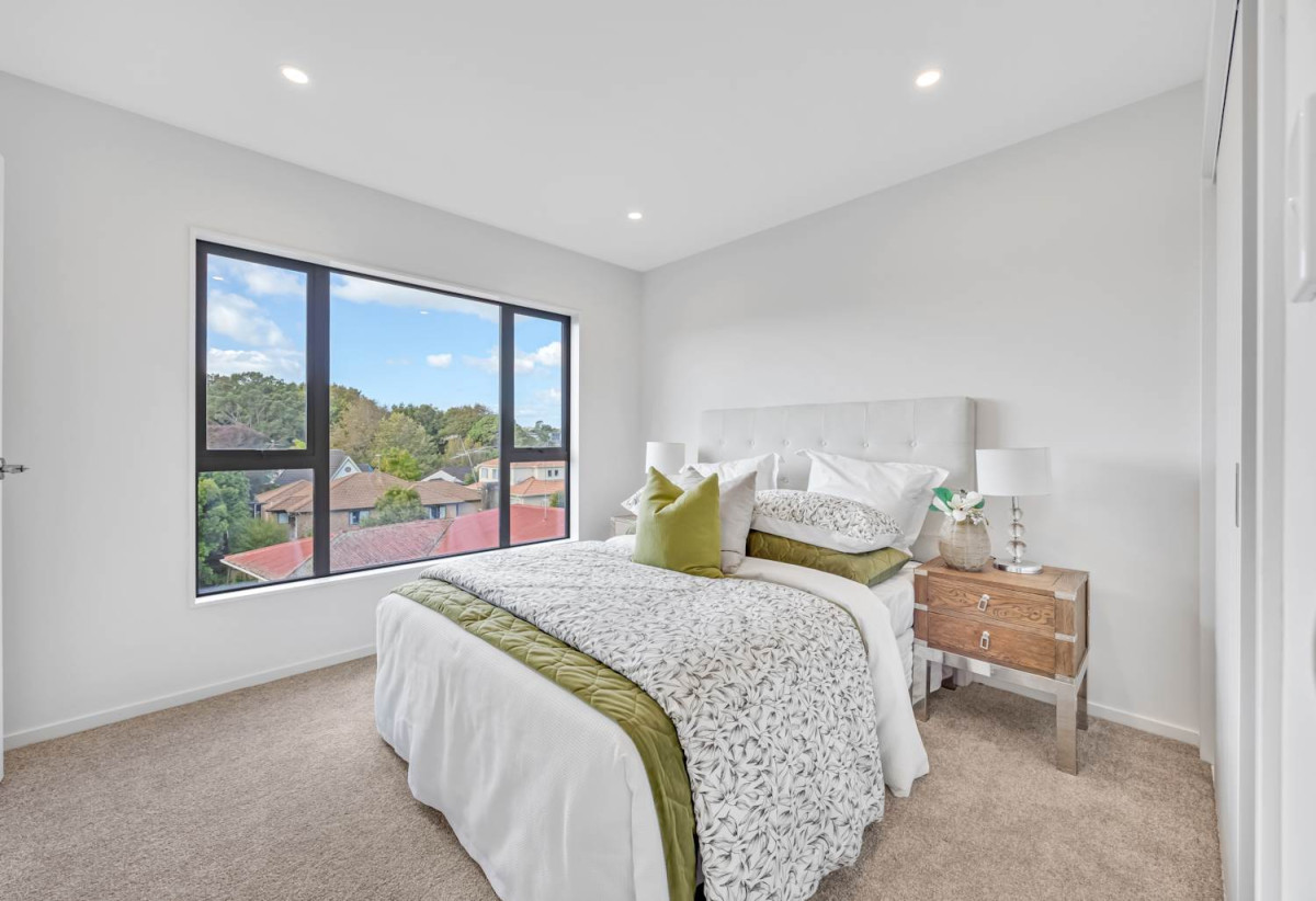 10-Year Master Build Guarantee, Brandnew 3 beds 3.5 baths home with garage, 1 bed 1 bath ground floor, close to schools, shopping centres, 0.7 km to Sunny Hills School, Lot 7/252 Pakuranga Road, Pakuranga Heights, Auckland