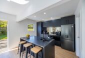 Urgent sale, Vendors have purchased, Double Westlake school zone, 6 beds 2 baths house with garage on 609m2 section, close to shops, supermarket, schools, motorway access, 0.9 km to Wairau Intermediate School, 3 Arosa Place, Forrest Hill, Auckland