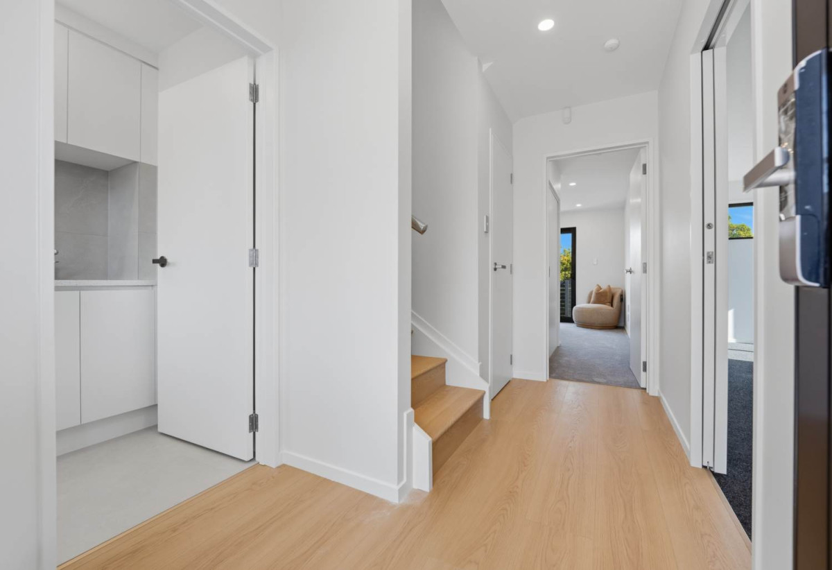 Brandnew standalone 5 beds 4 baths home with garage, 2 beds 1 bath ground floor, close to schools, shops, supermarkets, reserves, gulf club, 0.6 km to Lynfield College, 73,75/79 Cnr Terry Street and McFadzean Drive, Blockhouse Bay, Auckland