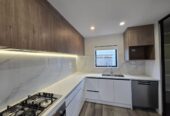 Standalone 4 beds 3 baths home with garage, 1 bed 1 bath ground floor, close to schools, shops, parks, and motorway access, 0.1 km to Clayton Park School, 9/156 Coxhead Road, Manurewa, Auckland